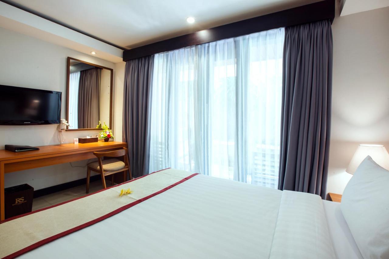 Royal Regantris Kuta Hotel Kuta  Exterior photo